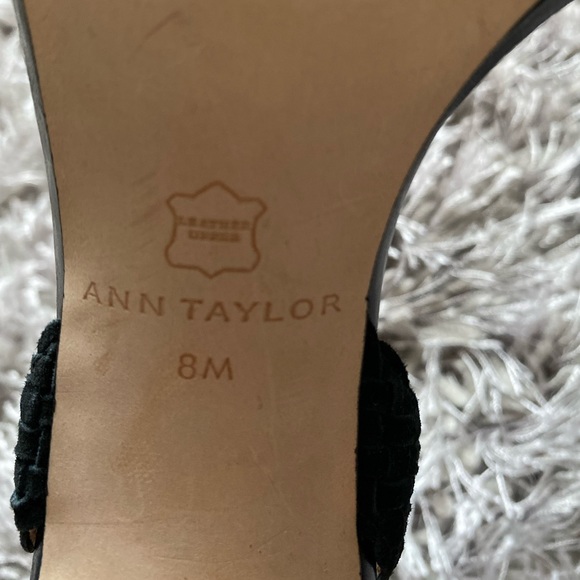 NWOT Ann Taylor ankle strap heeled sandals - Picture 2 of 7